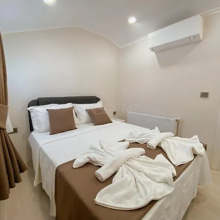 Villa Ata1 *